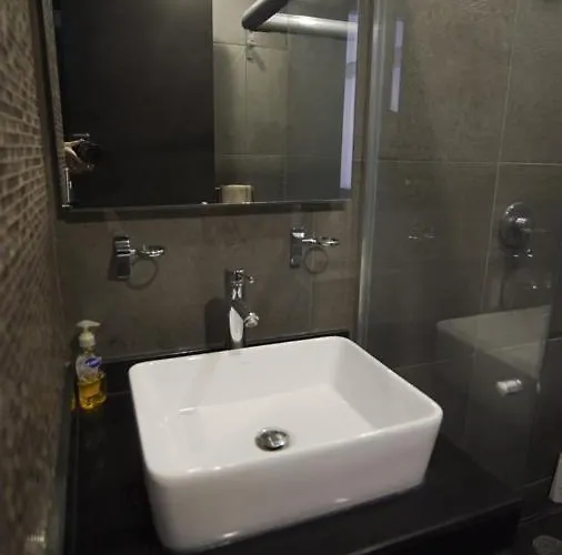 2 Bedroom Garden House Polanco *